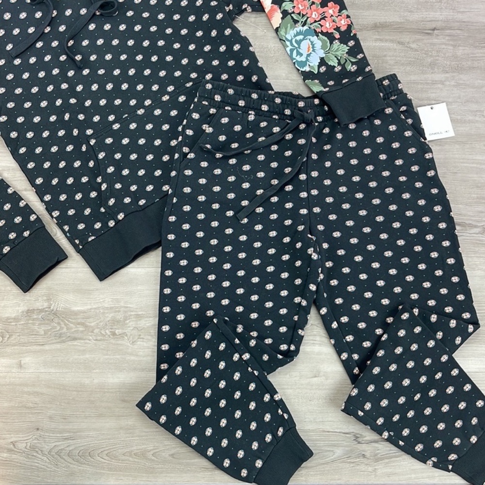 🔆O’NEILL🔆 BAYSIDE SWEATSHIRT & SWEATPANTS SET - Picture 7 of 16